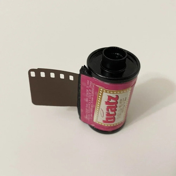 Bratz The Movie MGA Camera Flash And Film Toy - Picture 12 of 16